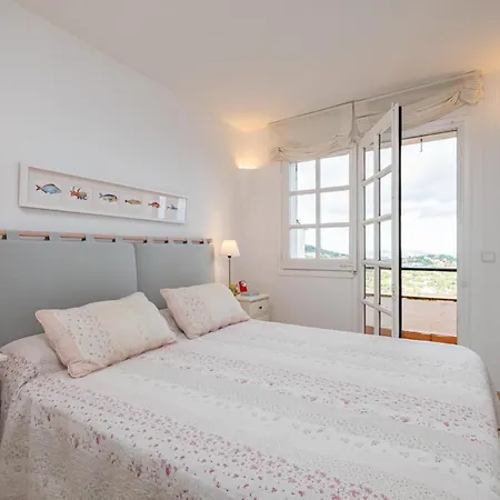 B-50 5 Pax Apartment